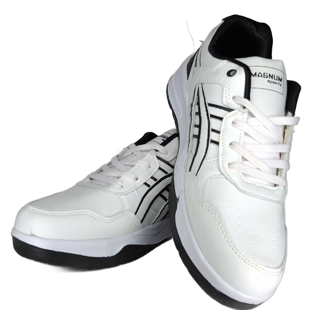 Grandwalk Magnum Pro Sneakers – White/Black Edition