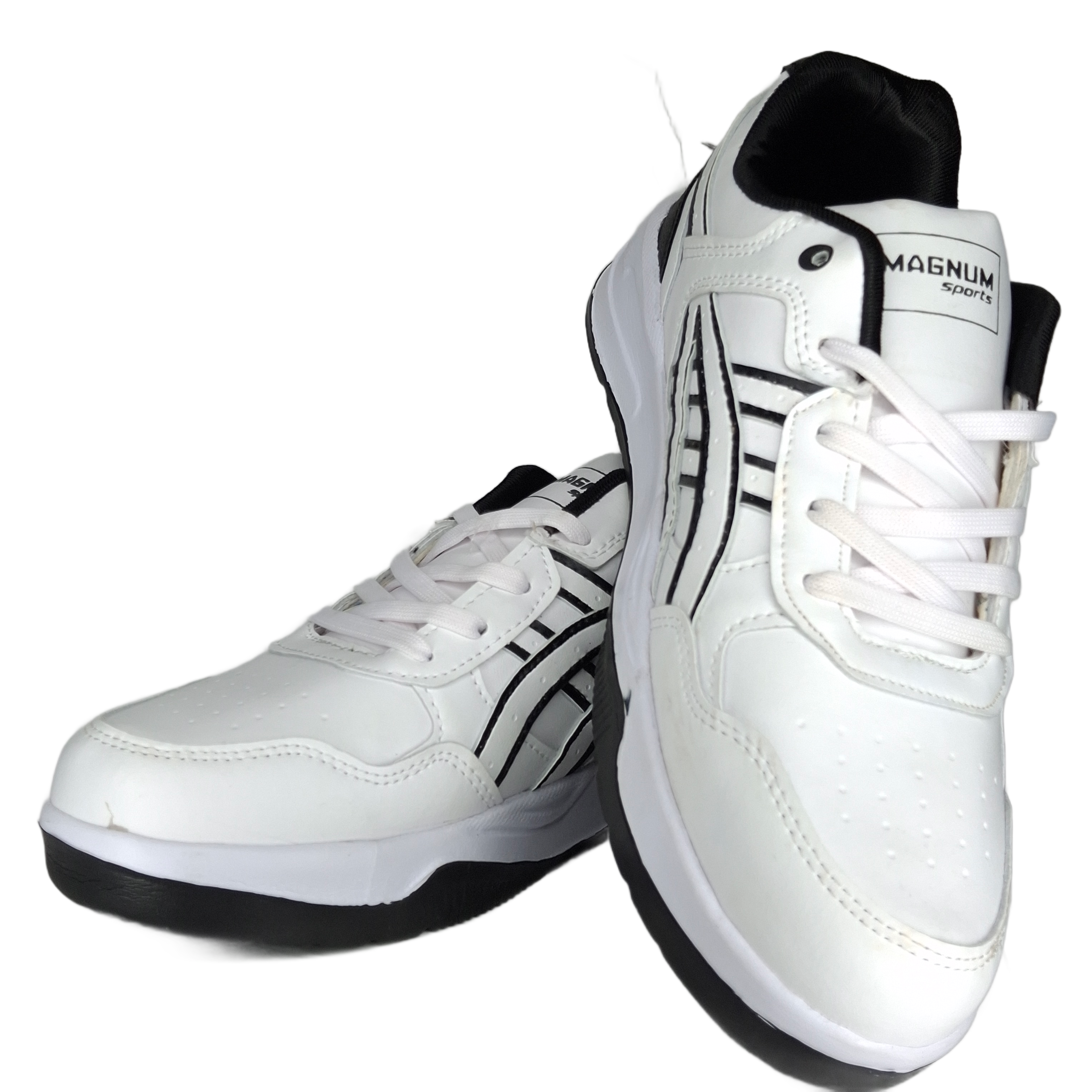 Grandwalk Magnum Pro Sneakers – White/Black Edition