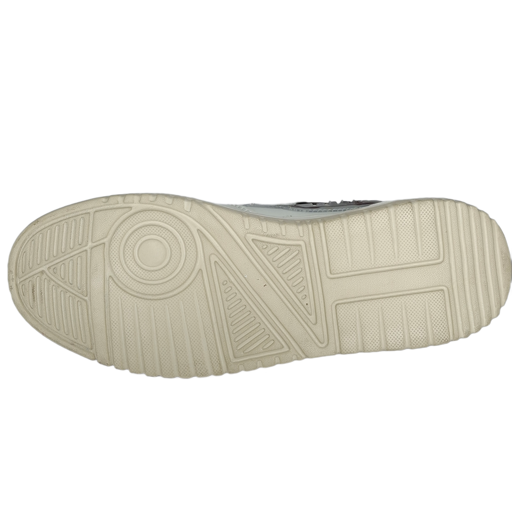 Grandwalk Magnum Pro Street Sneakers – Beige & White